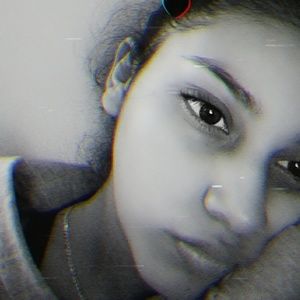 Meet your Posher, Fatima